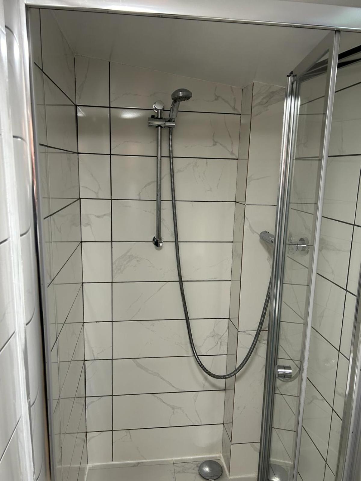 Ana Guest House Hookwood Luaran gambar
